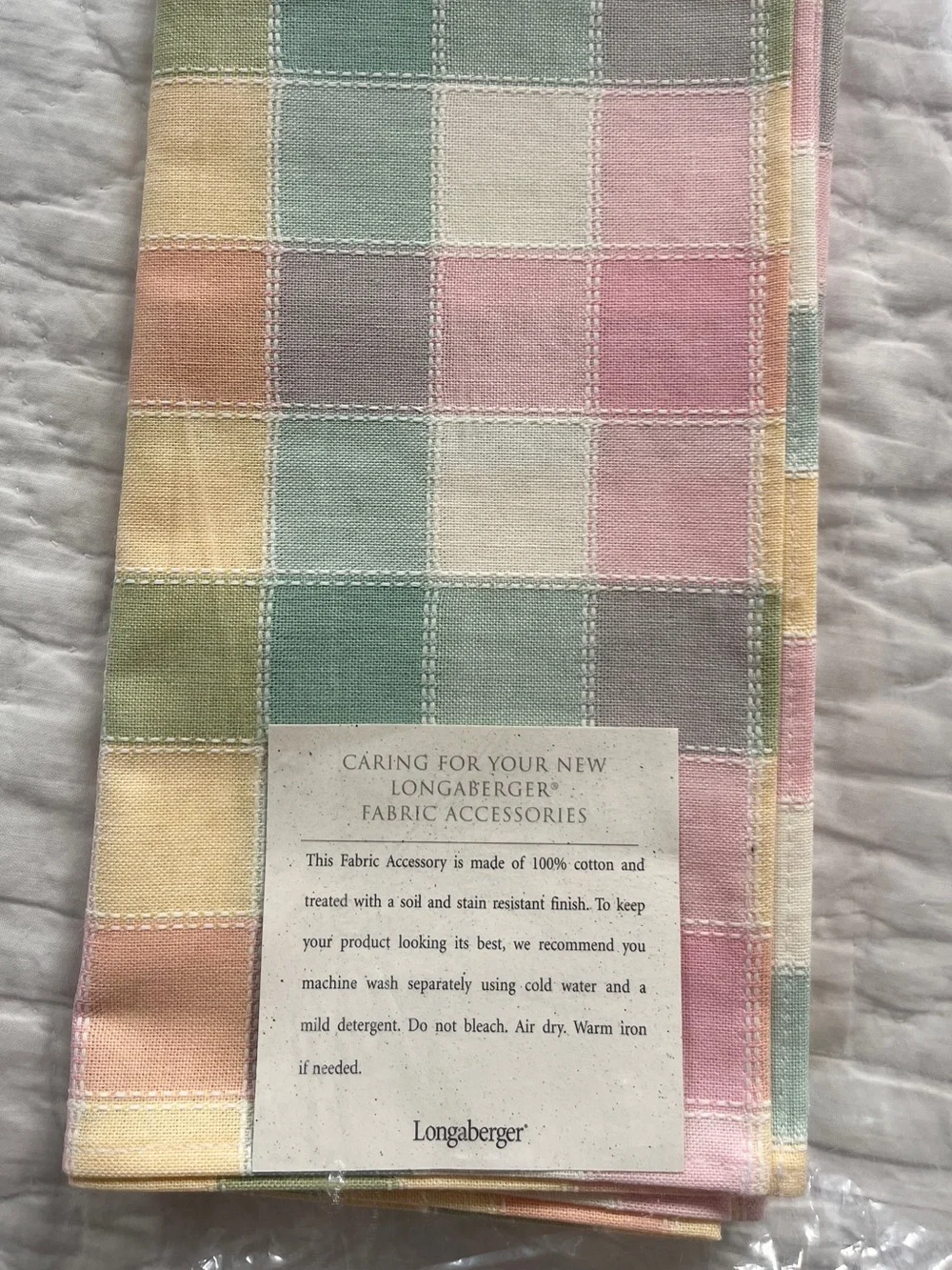 NEW Longaberger Set Of 2 Fabric Cloth Napkins Pastel Plaid 100% Pink Green